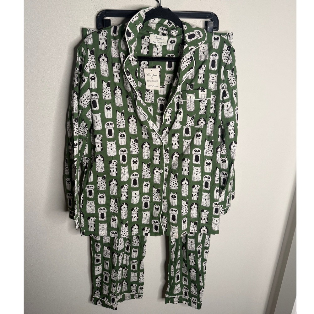 Crafted by Mahogany NEW Women's Medium Green White Dog Print Pajama Set Cozy‎